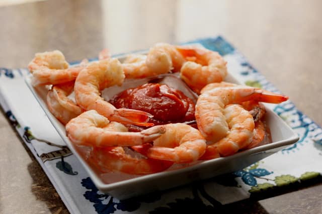 Master the Best Shrimp Cocktail: Poaching & Gin-Spiked Sauce